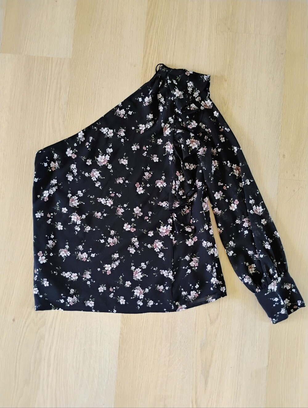 Women's One Sleeve Black Floral Top